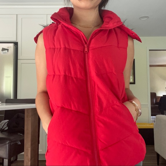 Hooded Vest - Picture 2 of 4